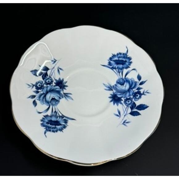 Elizabethan fine bone china, Taylor and Kent, England, Blue and white floral - Picture 4 of 14